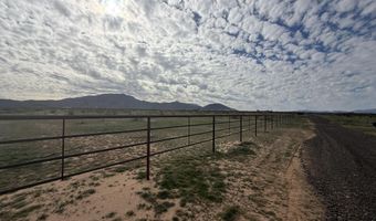 00 XXA4 W Williams Rd 5, Aguila, AZ 85320