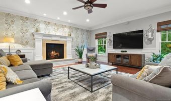 7 Newton Pl, Allendale, NJ 07401