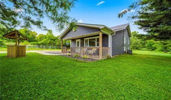 3411 Blake Rd, Ashtabula, OH 44004