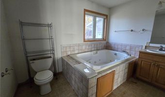 5023 W Lake Mary Dr SW, Alexandria, MN 56308