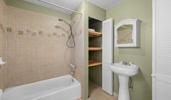 815 Kuulei St, Haiku, HI 96708