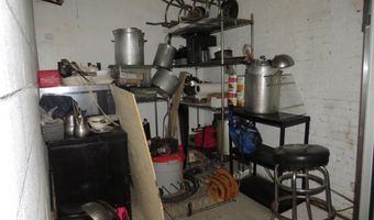 67 Bridge St, Amsterdam, NY 12010