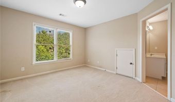 61 Eagle Rock Dr, Acworth, GA 30101