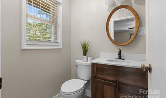 2808 Murdock Ln, Albemarle, NC 28001