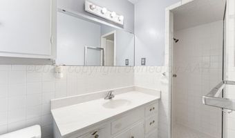 4915 YALE St, Amarillo, TX 79109