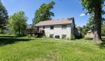 956 Sunflower Way, Amery, WI 54001