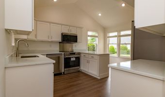 7 St Andrews Dr, Bedford, NH 03110