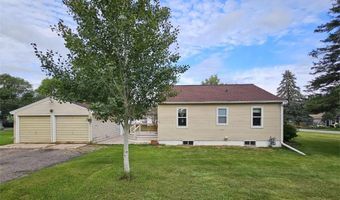 1221 Sunset Dr SW, Alexandria, MN 56308