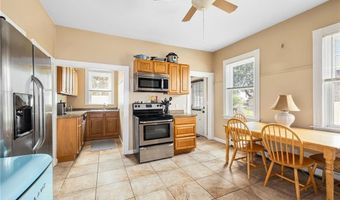 1476 Plainfield Pike, Cranston, RI 02920