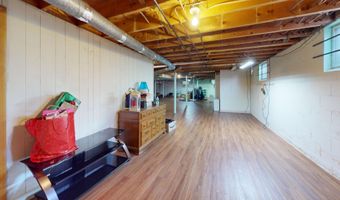 2926 Lucille St, Ashland, KY 41102