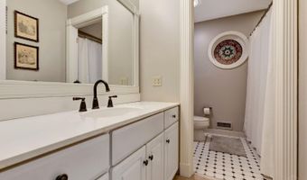 3300 Kuliga Park Dr, Cincinnati, OH 45248