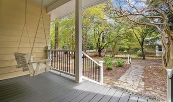 802 N Poplar St, Aberdeen, NC 28315