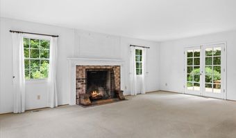 399 Mowetza Dr, Ashland, OR 97520