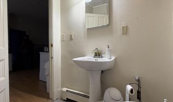 137 S Main St, Auburn, ME 04210