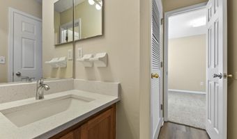 1984 MARY St, Atlantic Beach, FL 32233