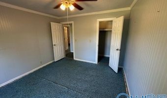 224 Dunn Dr, Albertville, AL 35950