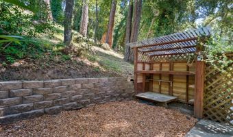 636 Cathedral Dr, Aptos, CA 95003