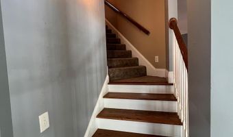302 Brookside Dr, Algood, TN 38506