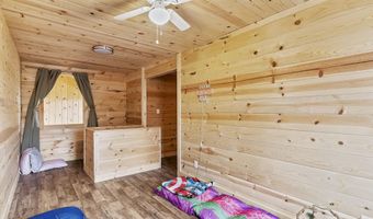 4978 S 11th Rd, Aldrich, MO 65601