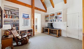 118 Gills Rd, Barnard, VT 05031
