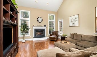 6 SLEEPY HOLLOW Ct, Allentown, NJ 08501