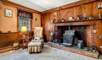 68 Corey Hill Rd, Ashburnham, MA 01430
