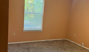 305 NW 3rd St, Antlers, OK 74523