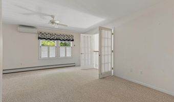 51 Dockside Ln, Belfast, ME 04915