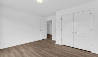389 Southern Blvd, Bayville, NJ 08721