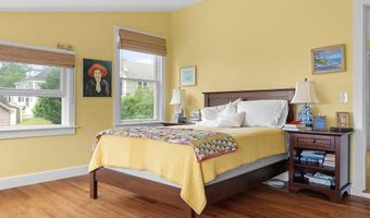 20 Lincoln St, Jamestown, RI 02835