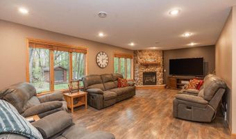 38177 Twin Oaks Dr, Avon, MN 56310