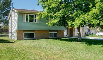 908 CREST PARK Dr, Cheyenne, WY 82001