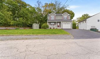 15 Aborn Ave, Cumberland, RI 02864
