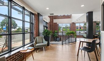 181 E REED Ave 201, Alexandria, VA 22305
