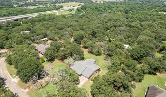 209 Circle Dr, Alvarado, TX 76009
