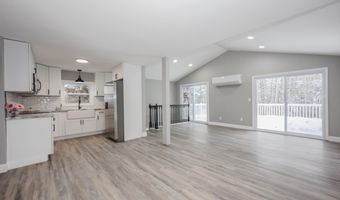 52 Hillside Ave, Bartlett, NH 03812