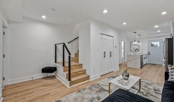 305 34TH Pl NE, Washington, DC 20019