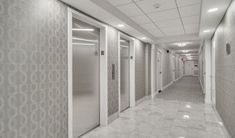 9 Hawthorne Pl 5K, Boston, MA 02114