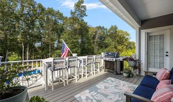 449 Sylvan Ct, North Kingstown, RI 02874