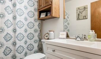 12460 Peach Orchard Rd, Bentonville, AR 72712