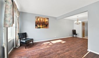 875 N Tamarac Blvd, Addison, IL 60101