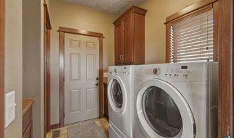 1901 W Tyler Cir, Brandon, SD 57005