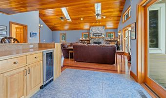 1006 Goose Pond Rd, Canaan, NH 03741