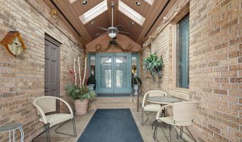 1128 Benton St, Anoka, MN 55303