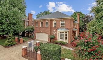 4831 26TH St N, Arlington, VA 22207