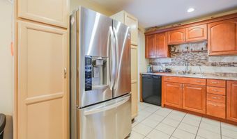 1005 Maple Dr, Alamogordo, NM 88310