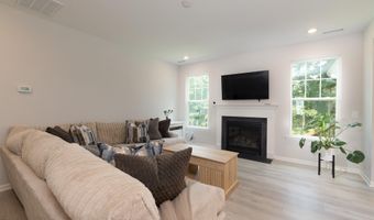 2300 Kingscup Ct, Apex, NC 27502