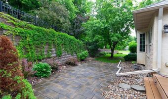 12997 Garvin Brook Ln, Apple Valley, MN 55124