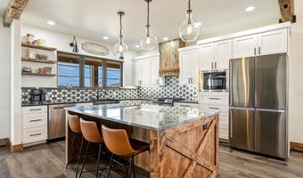 449 French Creek Rd, Buffalo, WY 82834
