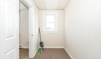 5-7 N CONOCOCHEAGUE St, Williamsport, MD 21795